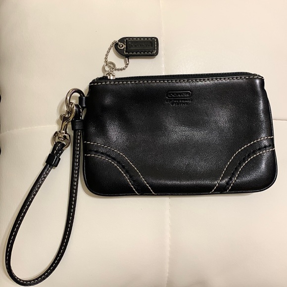 👛Vintage Coach Wristlet👛 - Picture 1 of 5